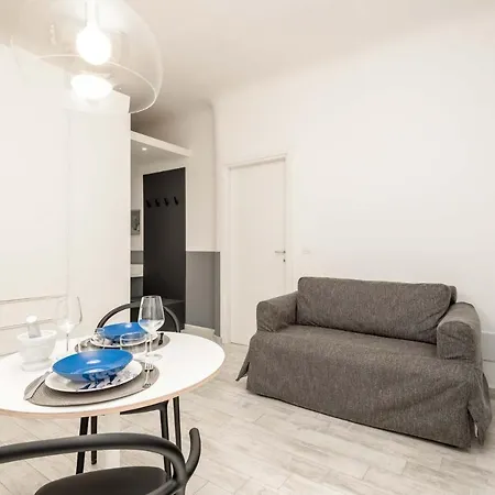 35 Via Torino, Terre Marine *